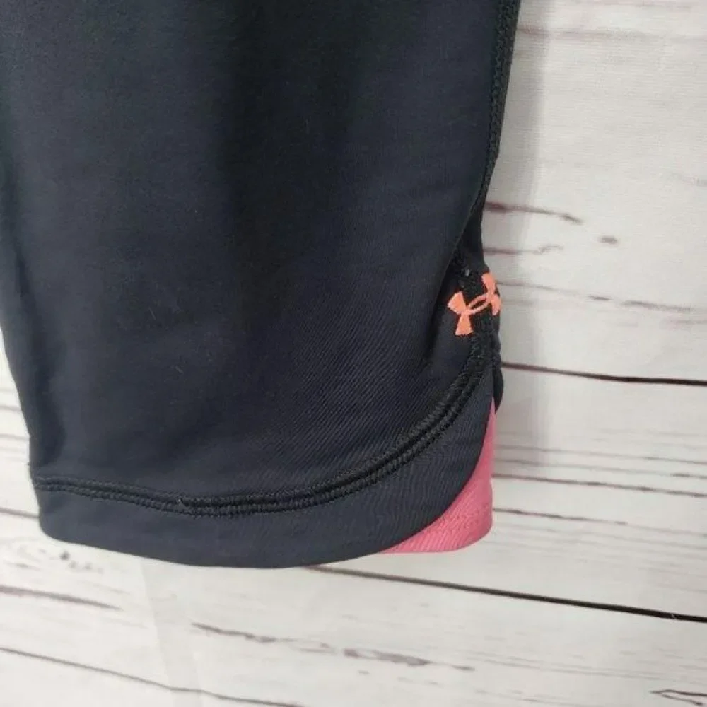 Under Armour Youth Medium Black Pink‎ Trim Yoga Pants